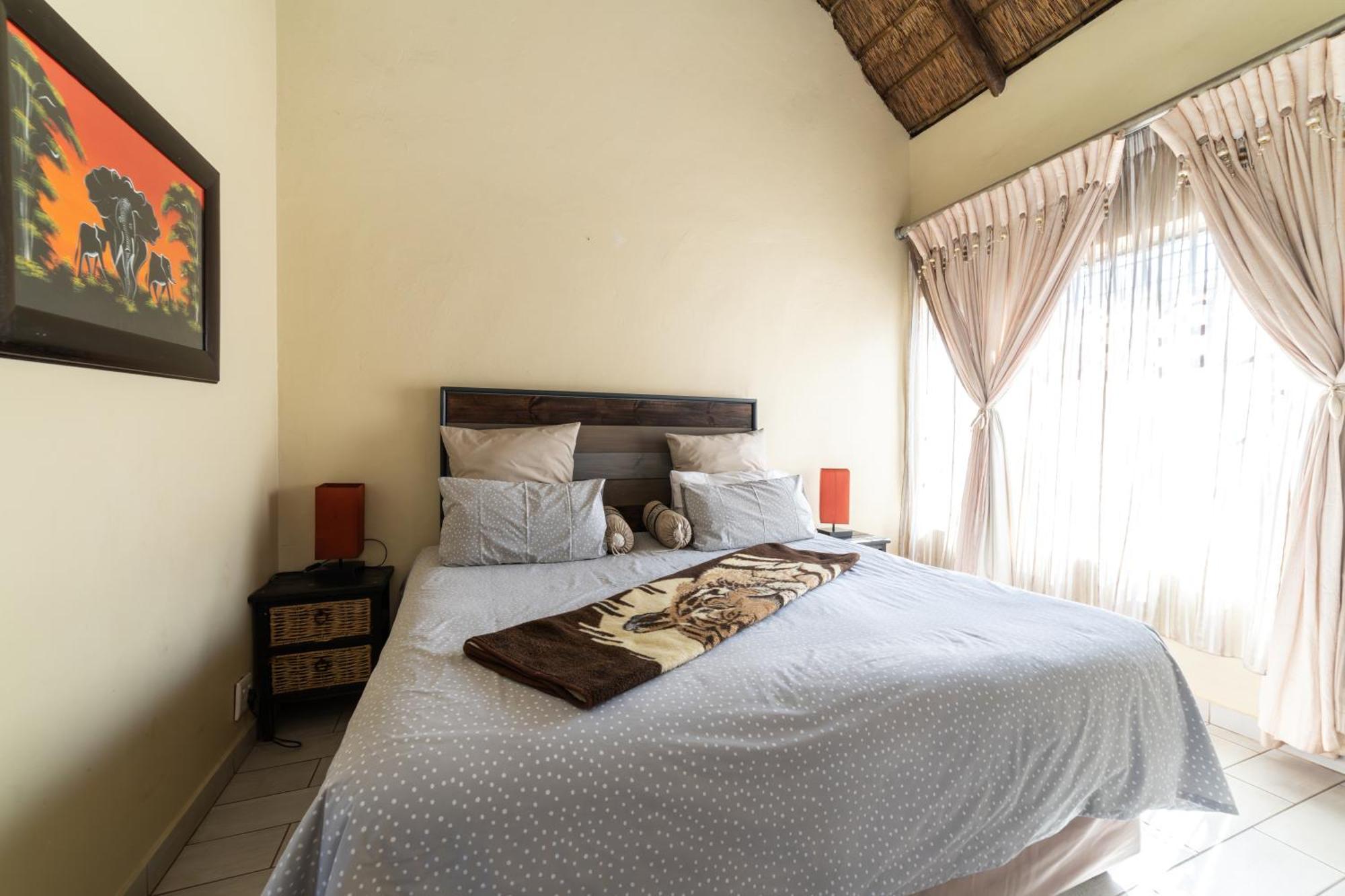 Thatch Haven Guesthouse 켄투리온 외부 사진