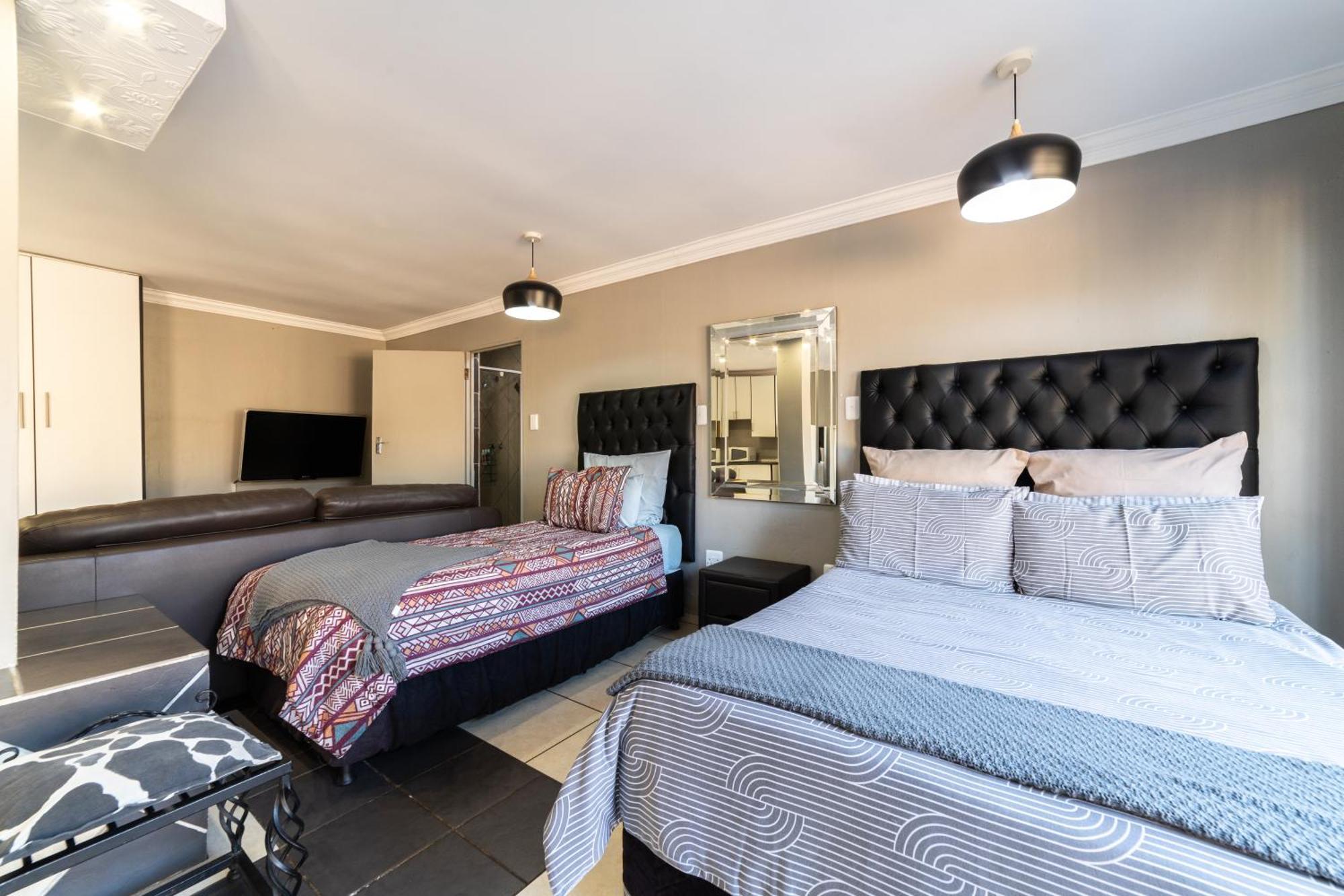 Thatch Haven Guesthouse 켄투리온 외부 사진