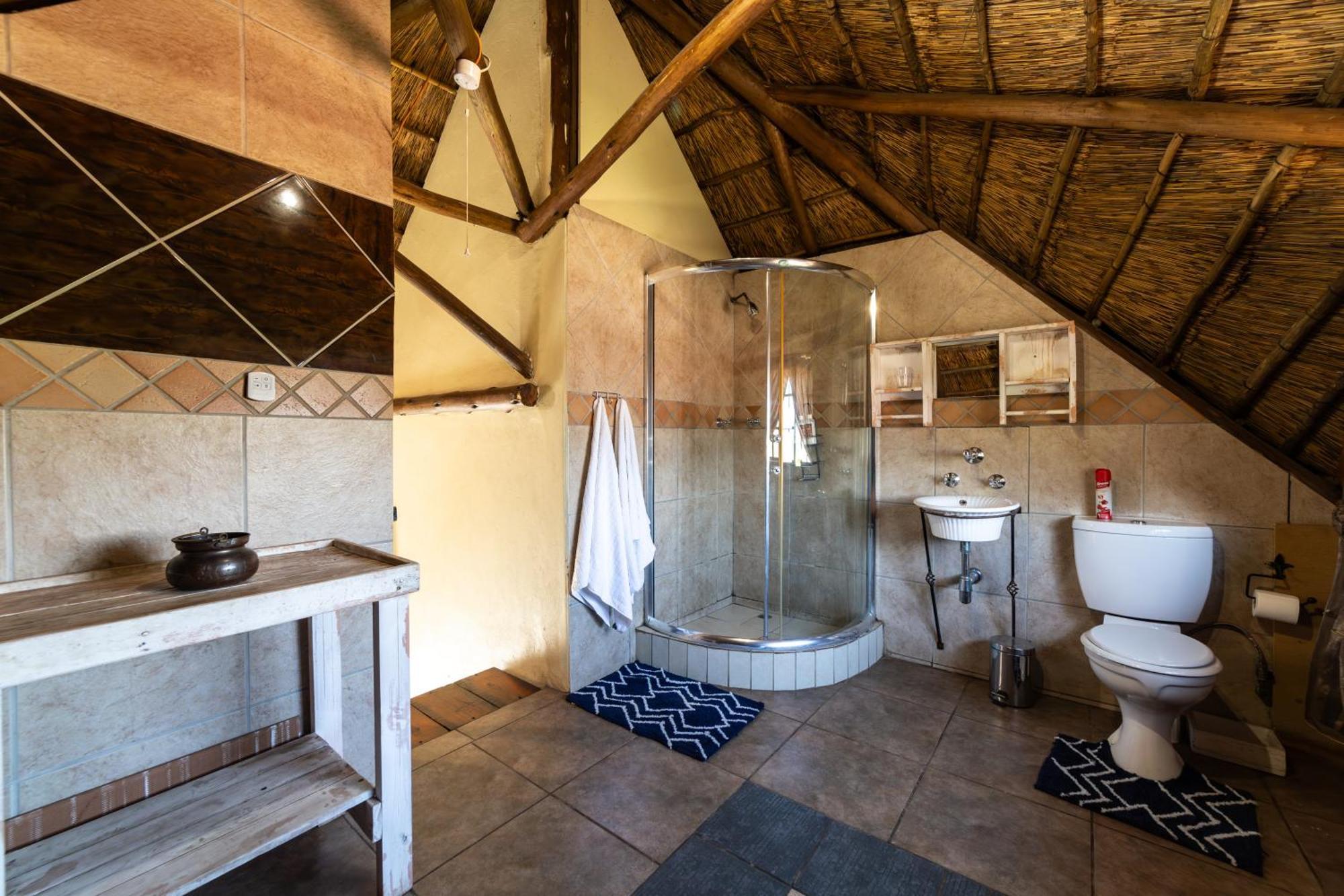 Thatch Haven Guesthouse 켄투리온 외부 사진